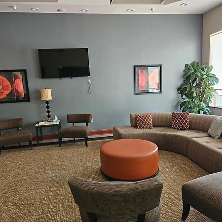 Quality Inn & Suites Greenville I-65 Zewnętrze zdjęcie