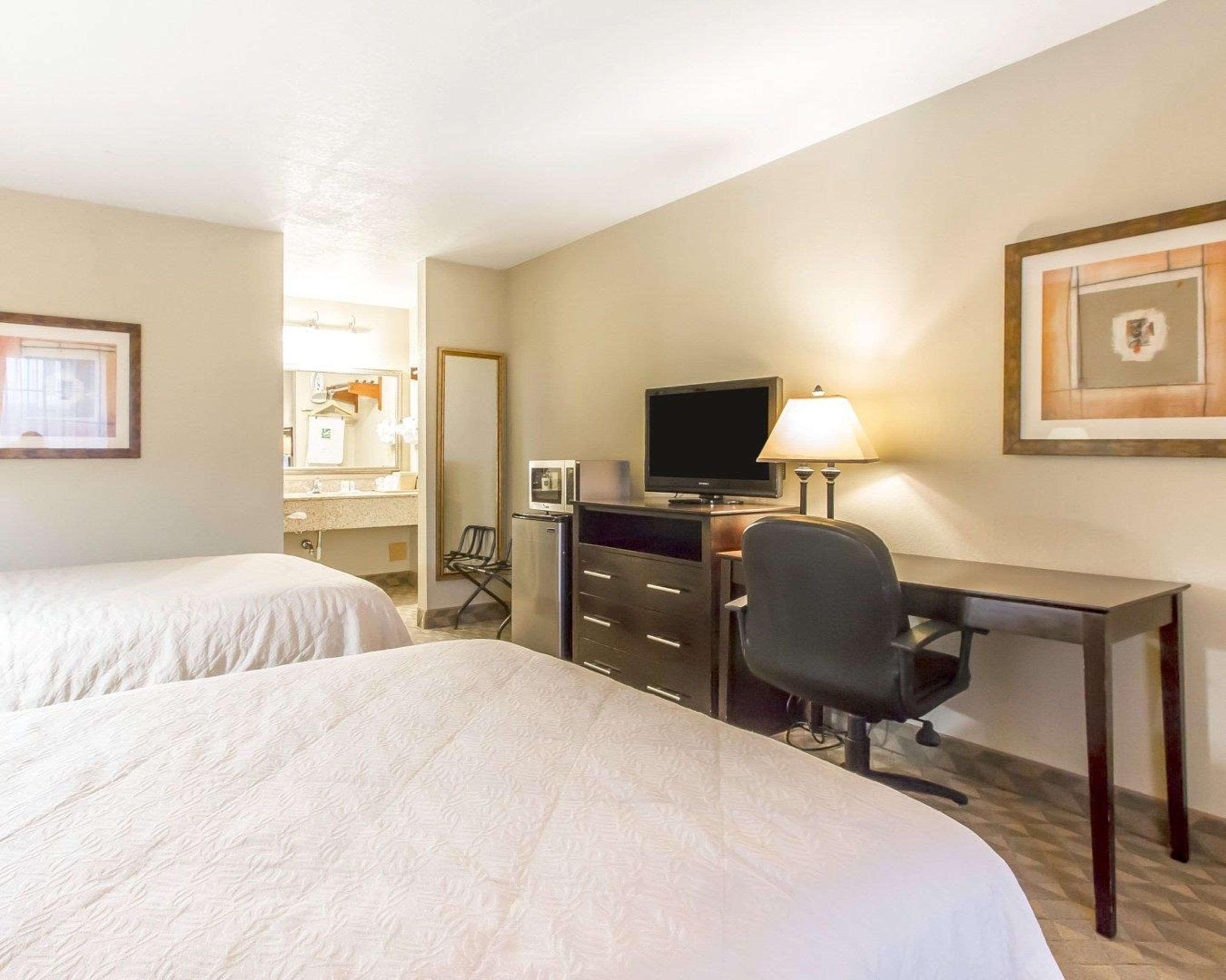 Quality Inn & Suites Greenville I-65 Zewnętrze zdjęcie