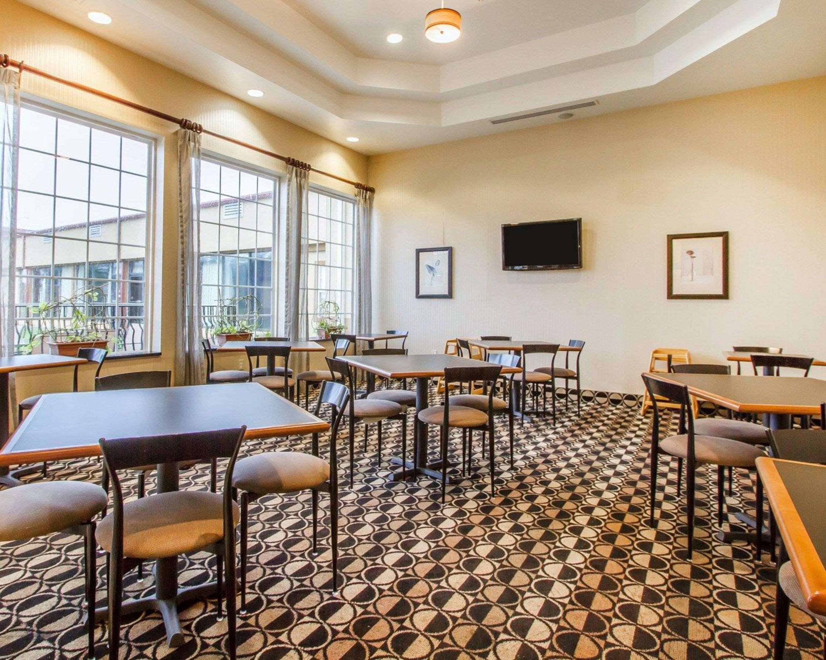 Quality Inn & Suites Greenville I-65 Zewnętrze zdjęcie