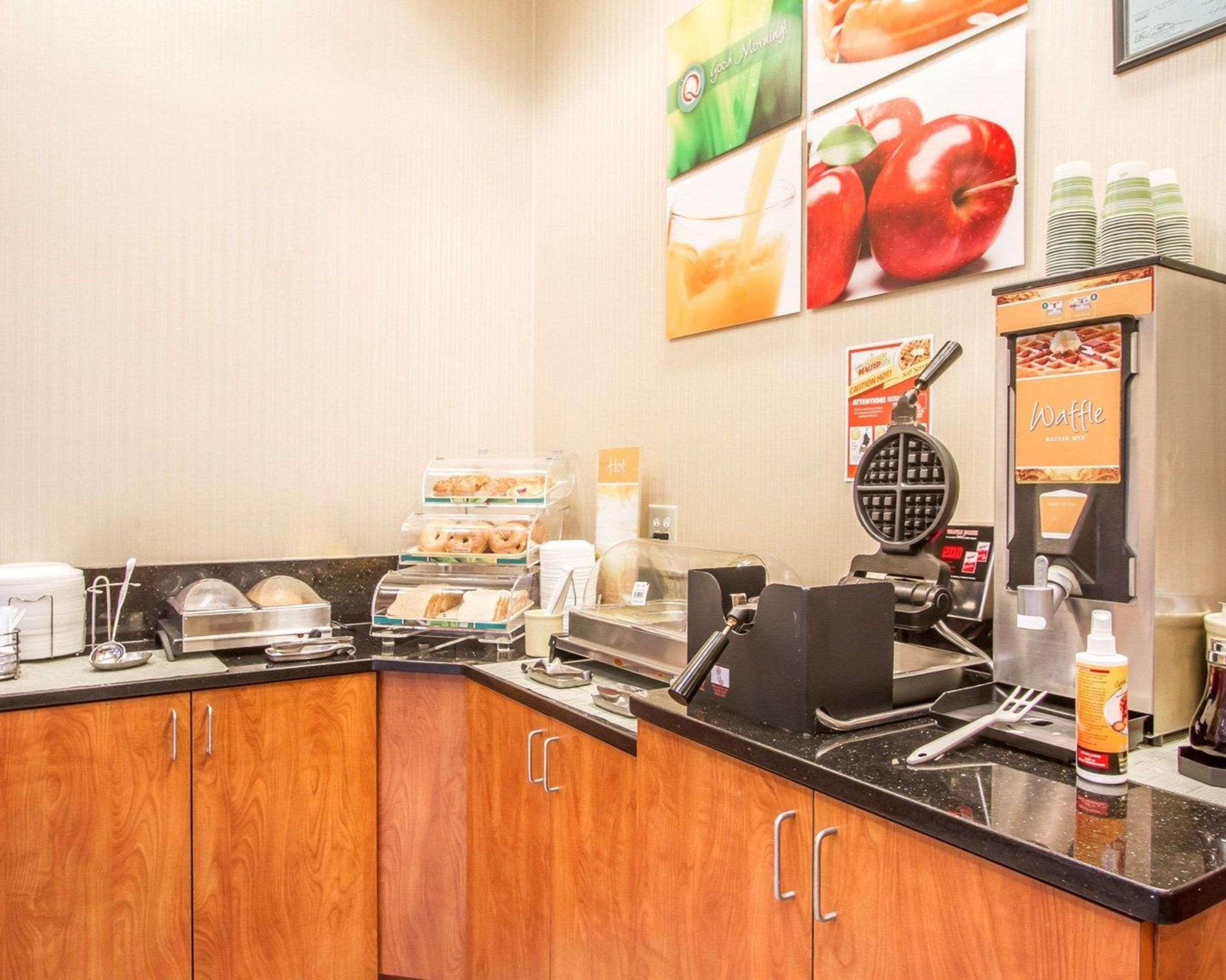 Quality Inn & Suites Greenville I-65 Zewnętrze zdjęcie