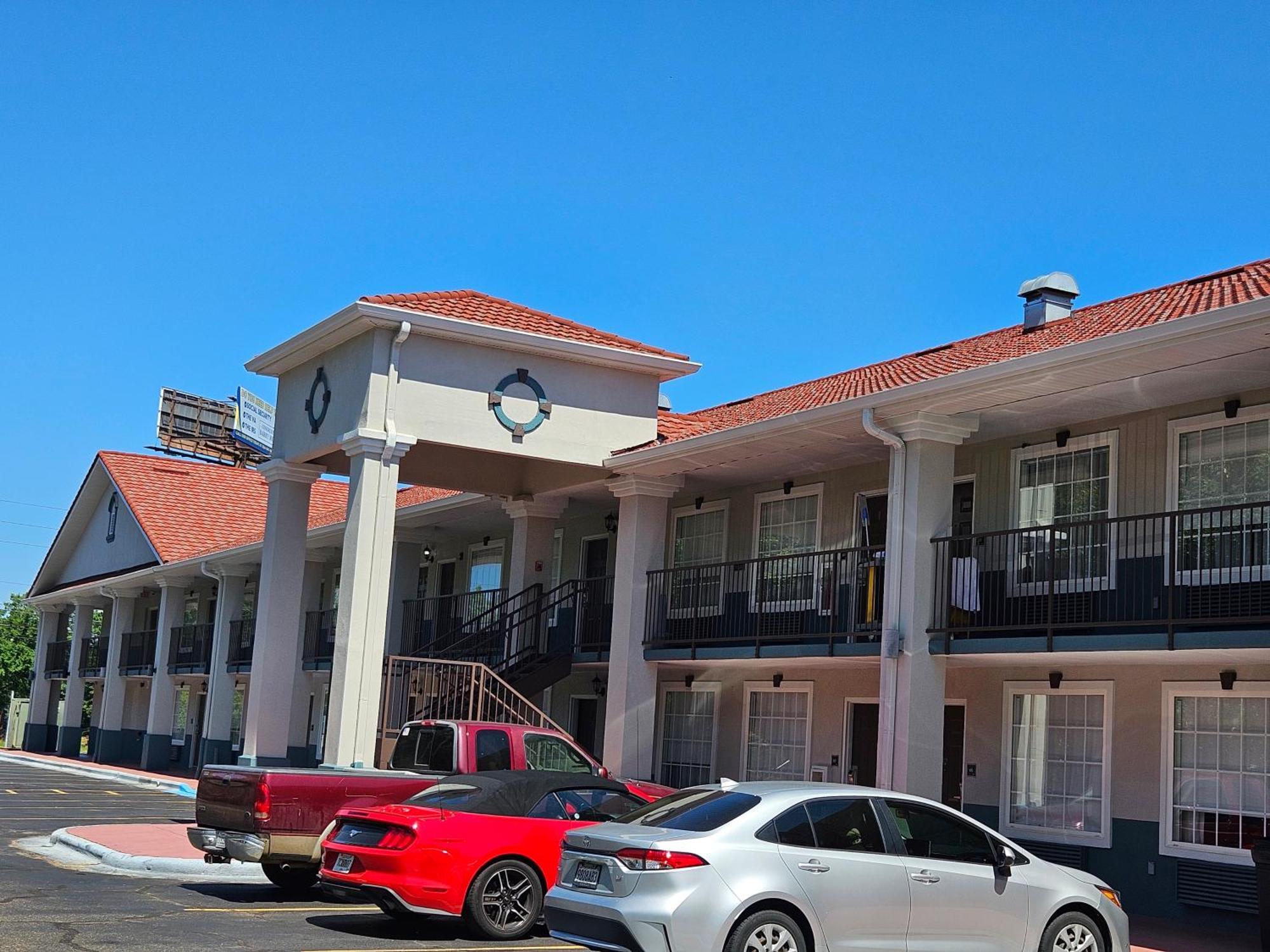 Quality Inn & Suites Greenville I-65 Zewnętrze zdjęcie