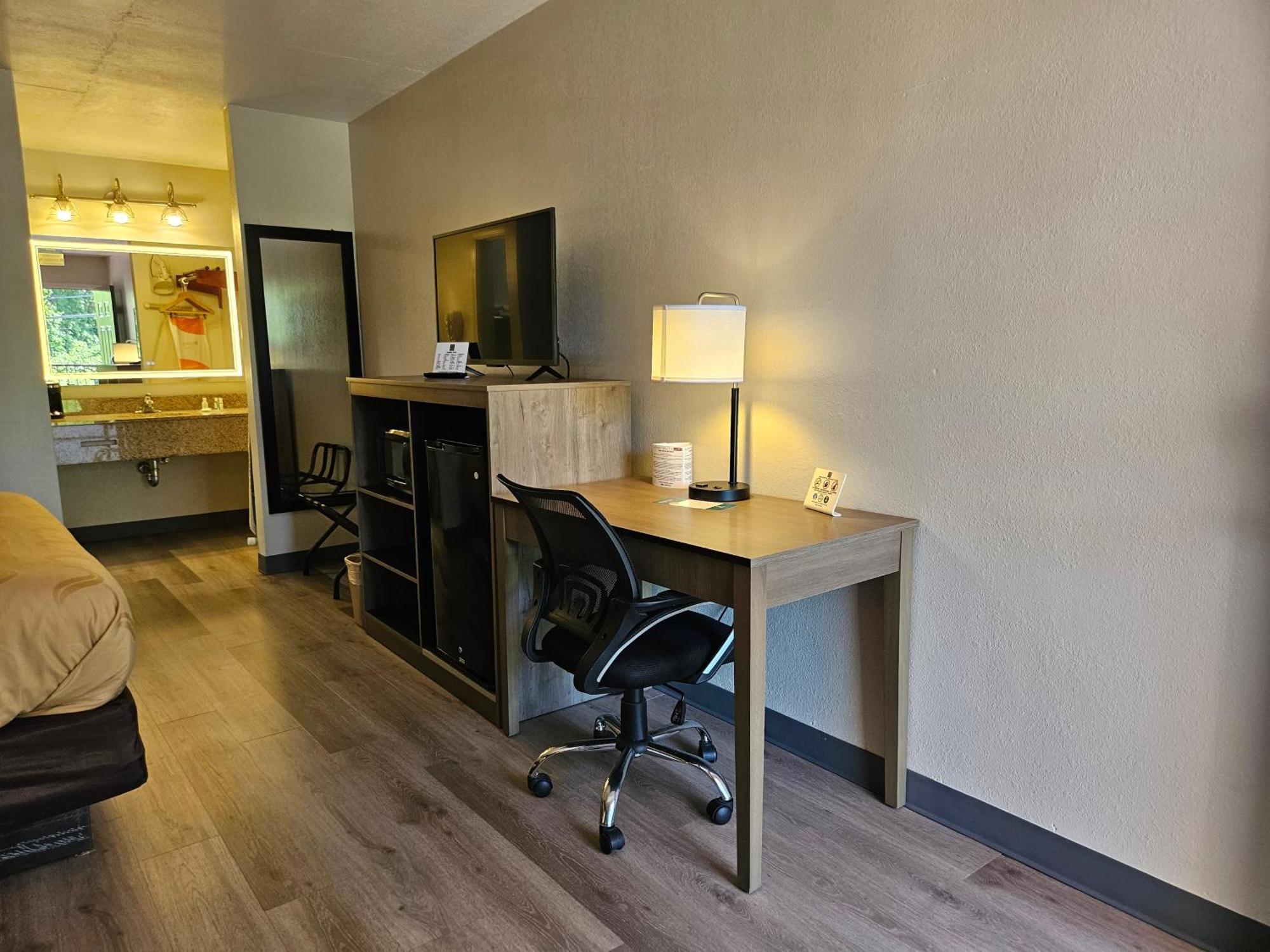 Quality Inn & Suites Greenville I-65 Zewnętrze zdjęcie