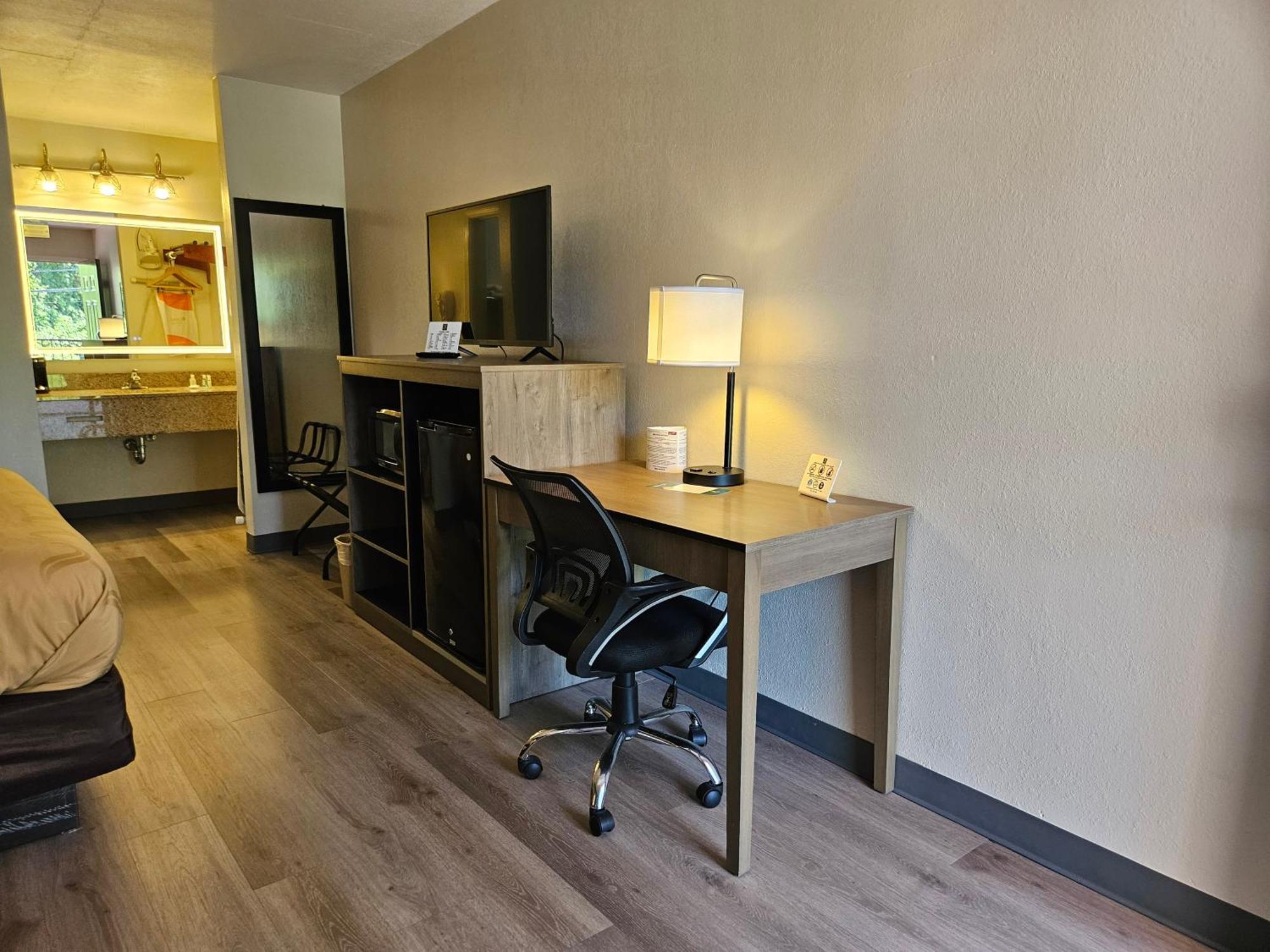 Quality Inn & Suites Greenville I-65 Zewnętrze zdjęcie