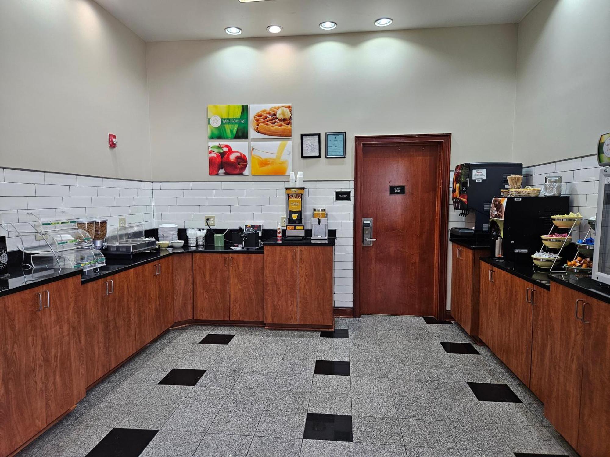 Quality Inn & Suites Greenville I-65 Zewnętrze zdjęcie