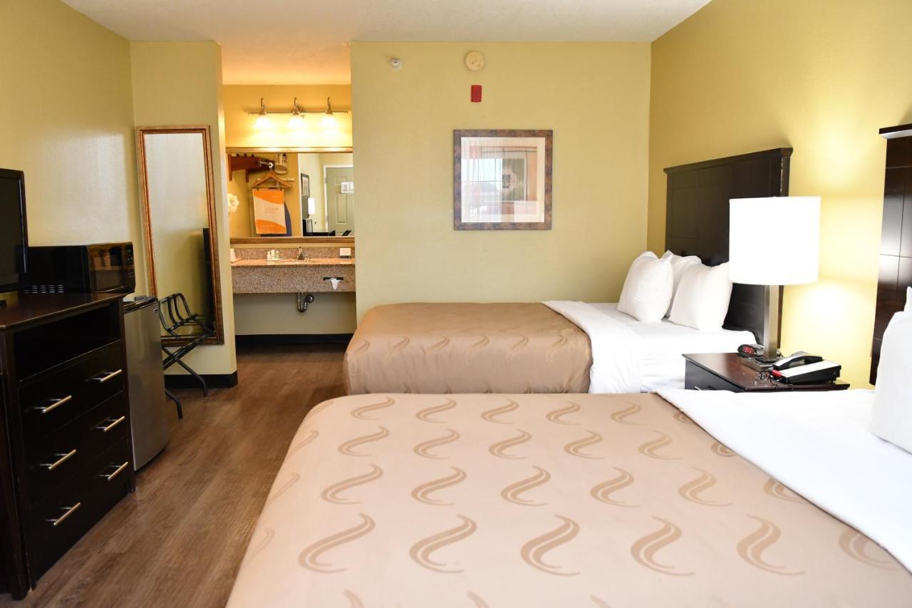 Quality Inn & Suites Greenville I-65 Zewnętrze zdjęcie